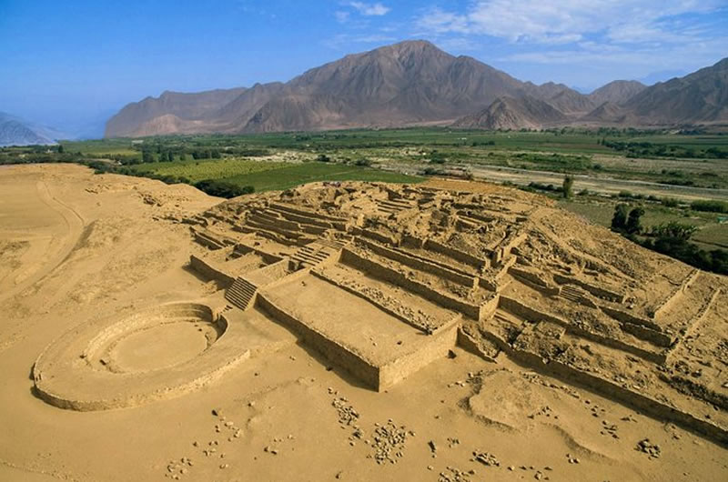Ruta a Caral: Cómo visitar la ciudad más antigua de América